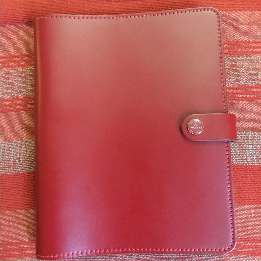 Filofax original A5 in Pillarbox red